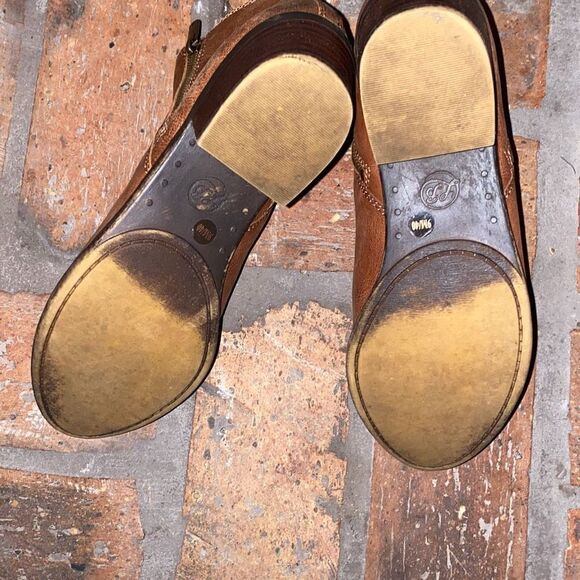 Lucky Brand Women's Basel Ankle Bootie Size 9 US Brown/Toffee Leather Zip - Picture 8 of 11